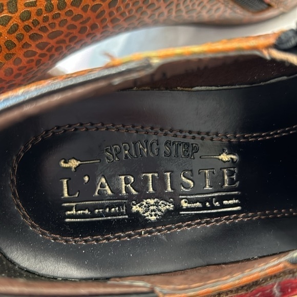 L’Artiste by Spring Step Women's Fia Dress Pump Embossed Hand Painted Leather - Picture 14 of 16